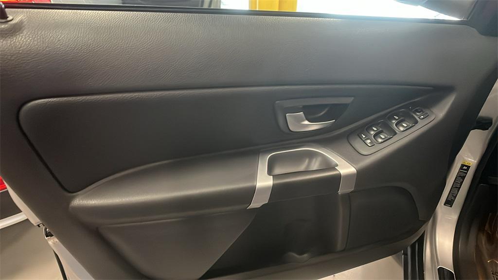 used 2009 Volvo XC90 car, priced at $5,994