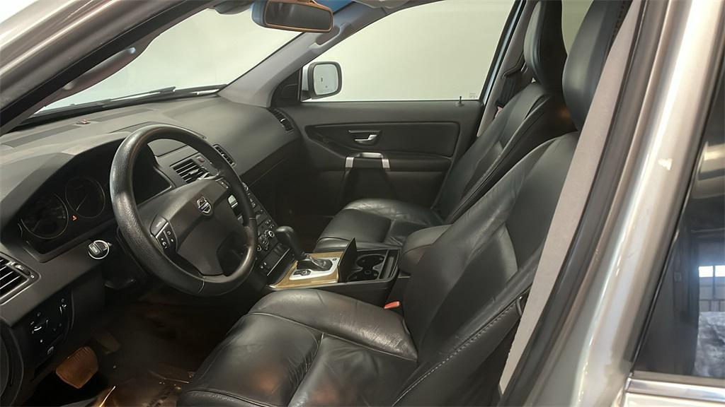 used 2009 Volvo XC90 car, priced at $5,994