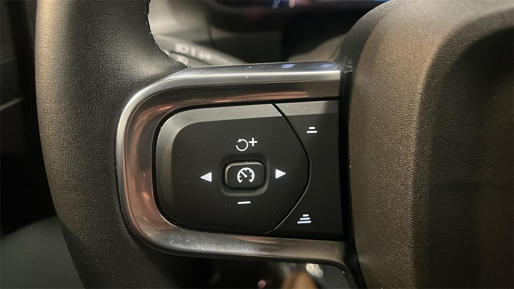 used 2025 Volvo XC40 car, priced at $32,863