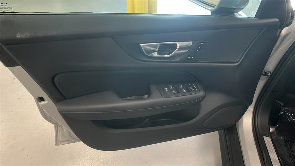 used 2024 Volvo V60 Cross Country car, priced at $43,575