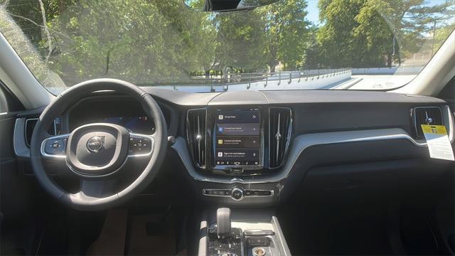 new 2025 Volvo XC60 car, priced at $55,360