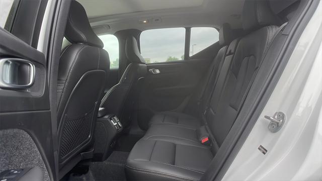 new 2025 Volvo XC40 car, priced at $48,335