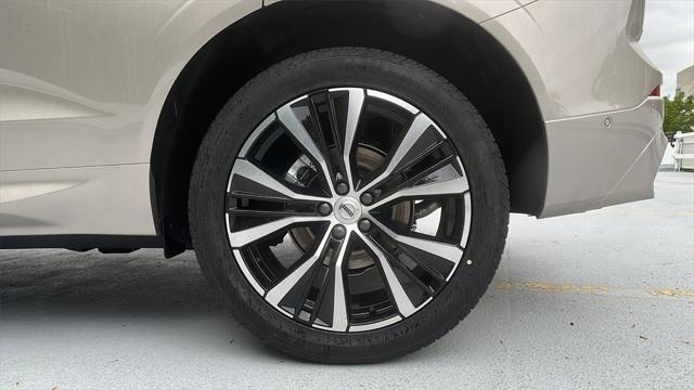 new 2025 Volvo XC60 car, priced at $55,360
