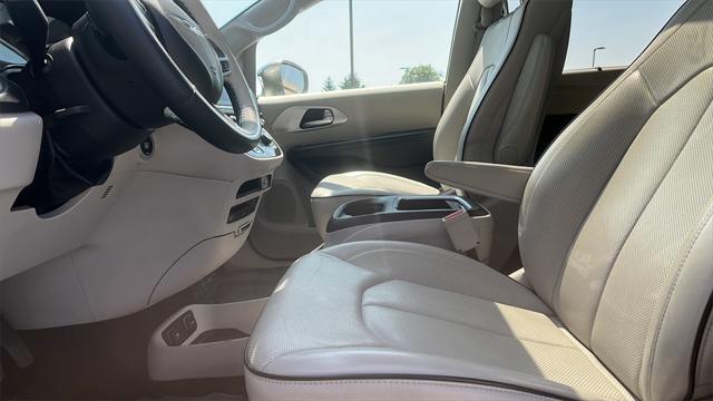 used 2018 Chrysler Pacifica Hybrid car, priced at $12,400