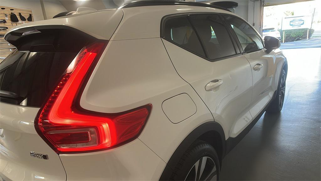 used 2026 Volvo XC40 car, priced at $52,392