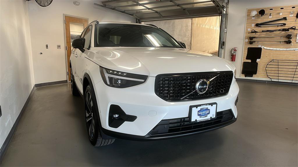 used 2026 Volvo XC40 car, priced at $52,392