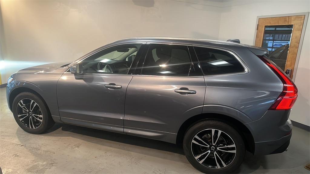 used 2021 Volvo XC60 car, priced at $30,587