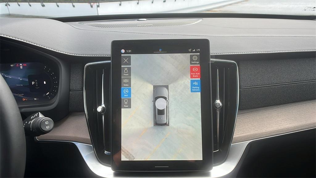 new 2026 Volvo XC90 car, priced at $71,825