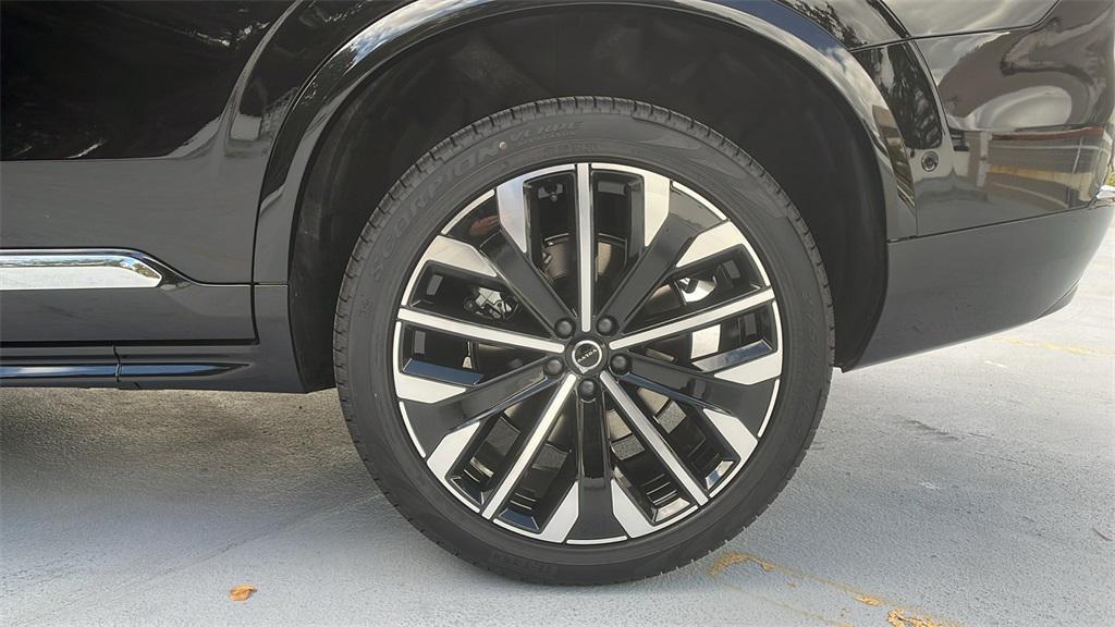 new 2026 Volvo XC90 car, priced at $71,825