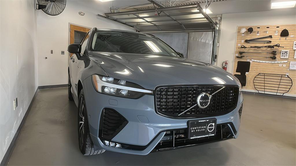 used 2023 Volvo XC60 car, priced at $36,979