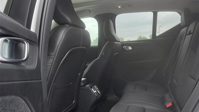 new 2025 Volvo XC40 car, priced at $48,335