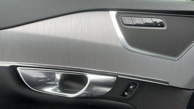 used 2022 Volvo XC90 car, priced at $41,300