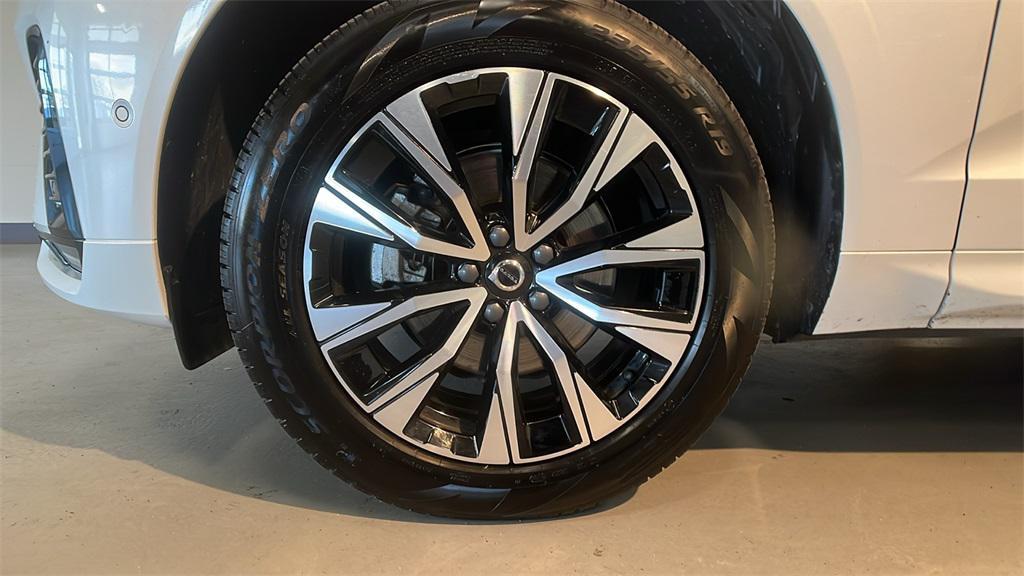 used 2025 Volvo XC60 car, priced at $36,395