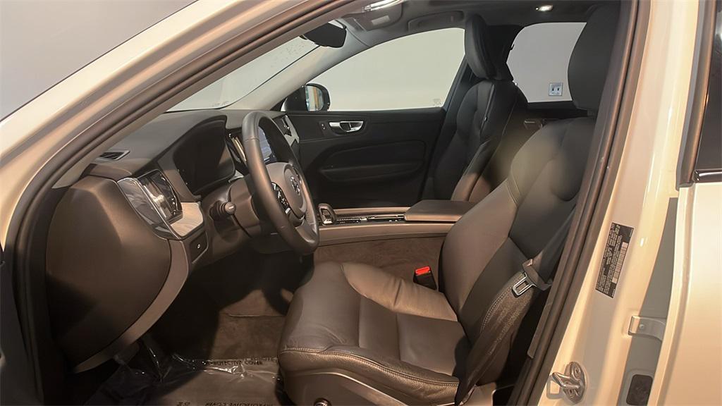 used 2025 Volvo XC60 car, priced at $36,395