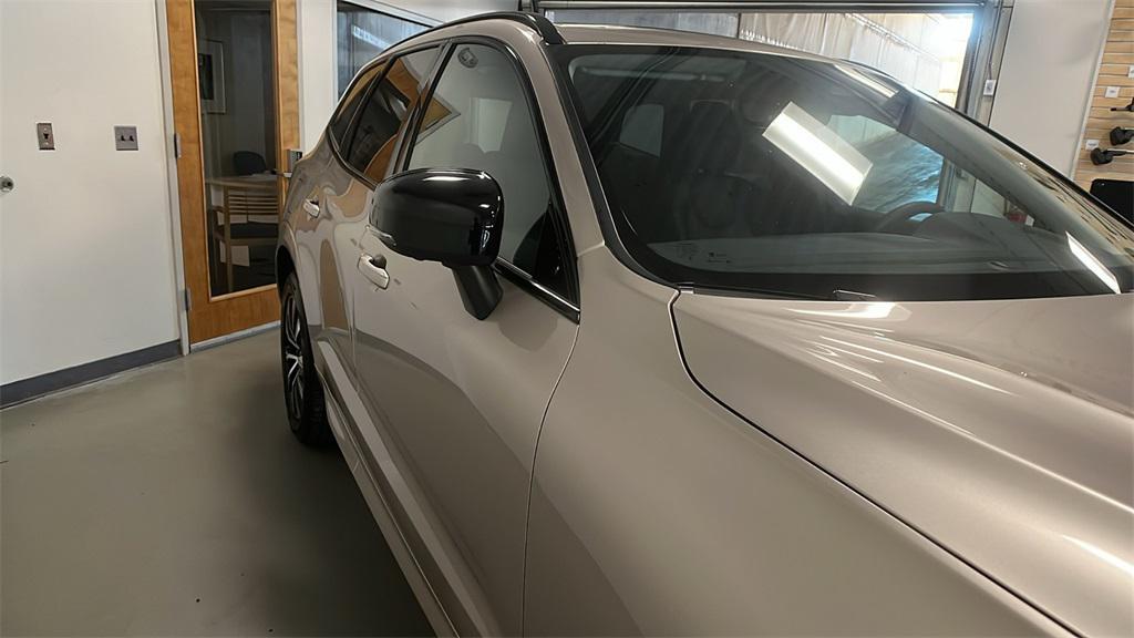 used 2025 Volvo XC60 car, priced at $38,899