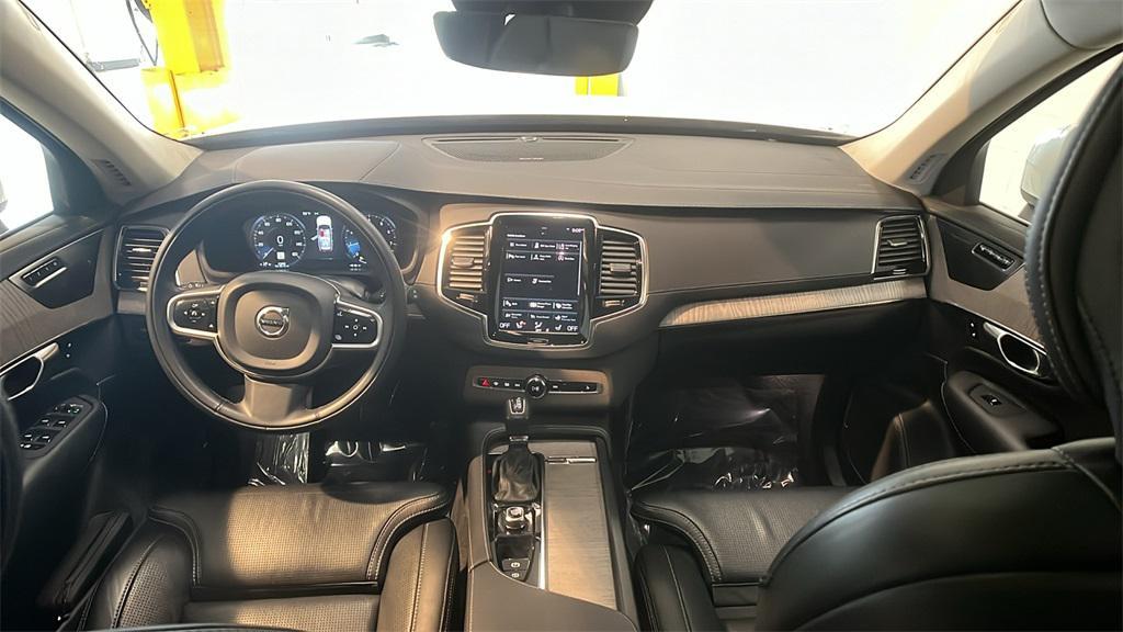 used 2022 Volvo XC90 car, priced at $42,628
