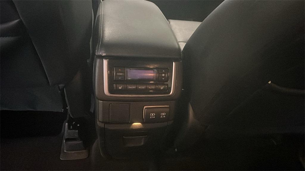 used 2022 Subaru Ascent car, priced at $25,495