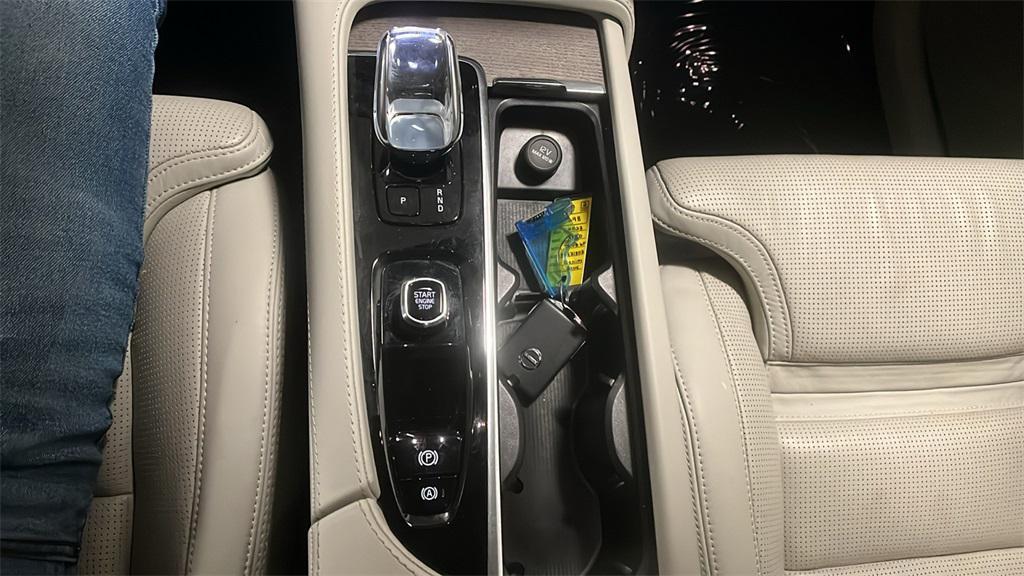 used 2023 Volvo XC90 Recharge Plug-In Hybrid car, priced at $53,998