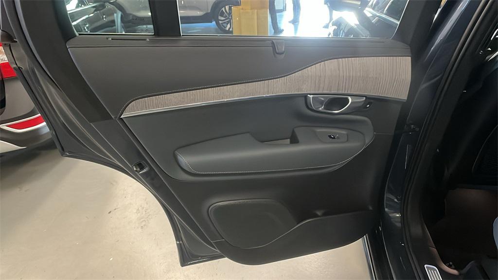 used 2024 Volvo XC90 Recharge Plug-In Hybrid car, priced at $59,989
