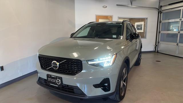 used 2023 Volvo XC40 car, priced at $35,327