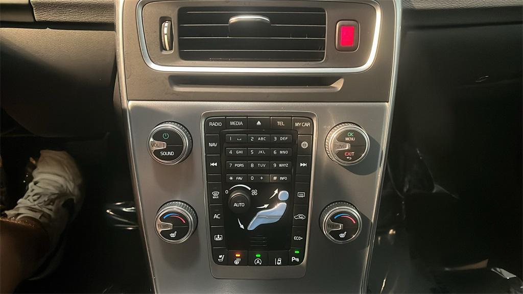 used 2017 Volvo S60 Inscription car, priced at $14,249