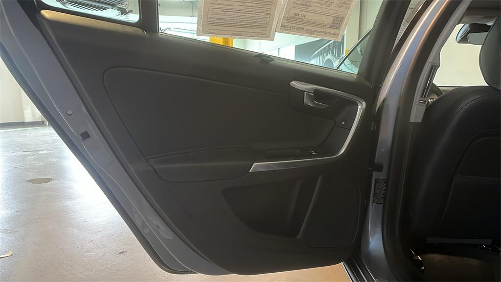 used 2017 Volvo S60 Inscription car, priced at $14,249