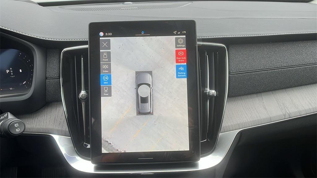 new 2026 Volvo XC90 car, priced at $75,155