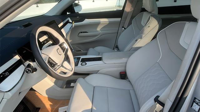 new 2025 Volvo EX90 car, priced at $85,640