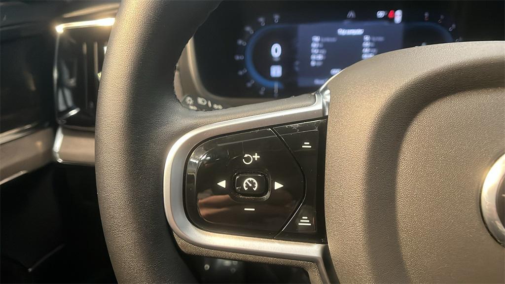 used 2025 Volvo XC90 car, priced at $50,000