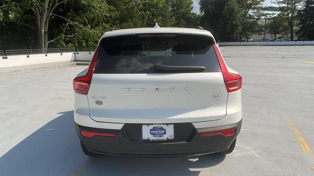 new 2025 Volvo XC40 car, priced at $52,590