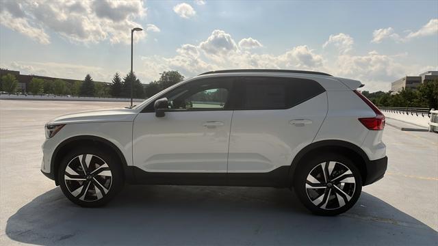 new 2025 Volvo XC40 car, priced at $52,590