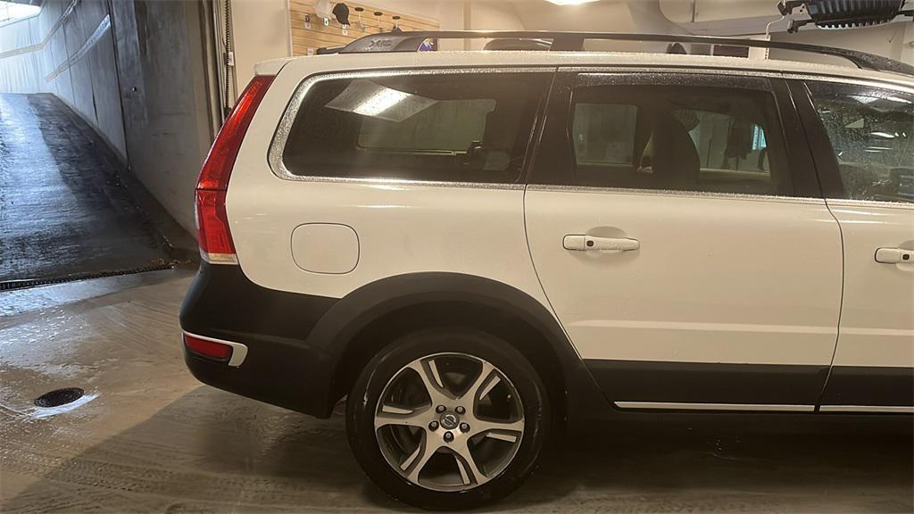 used 2015 Volvo XC70 car, priced at $9,459