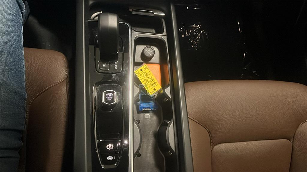 used 2023 Volvo XC60 car, priced at $36,485