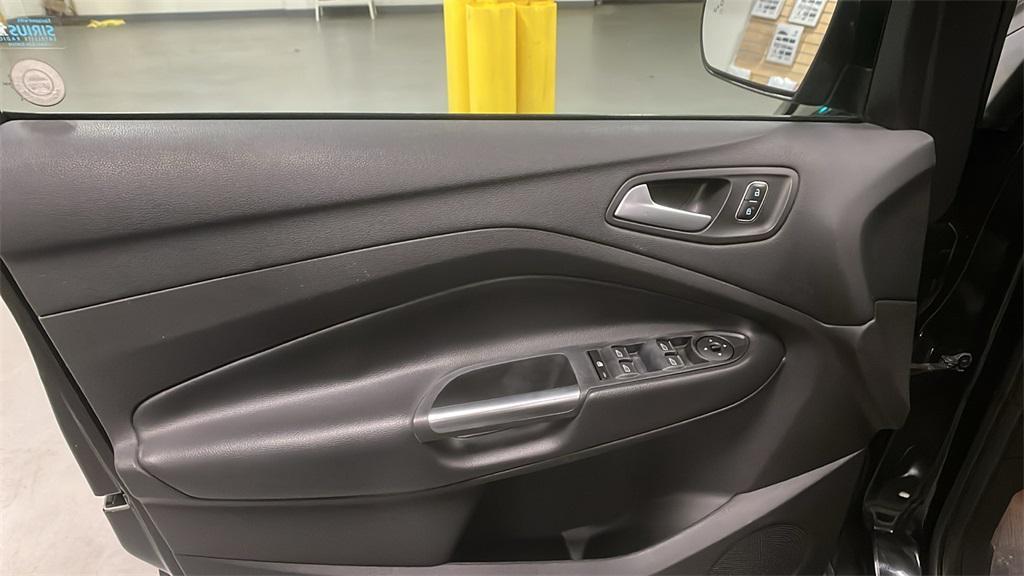 used 2017 Ford Escape car, priced at $8,495