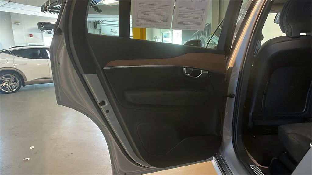 used 2023 Volvo XC90 Recharge Plug-In Hybrid car, priced at $49,635