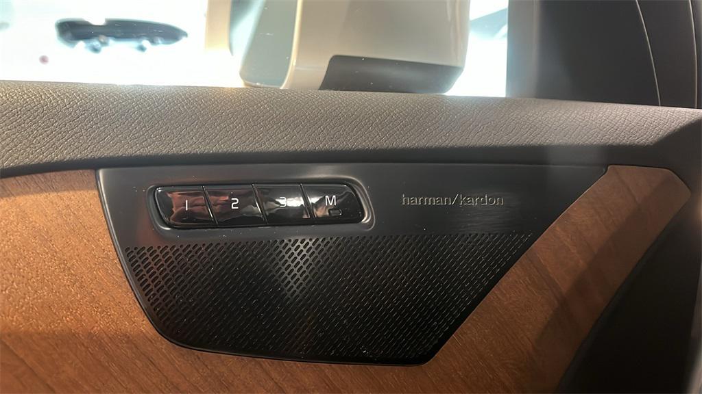 used 2023 Volvo XC90 Recharge Plug-In Hybrid car, priced at $49,635