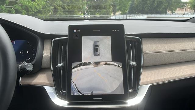 new 2026 Volvo XC90 car, priced at $71,825