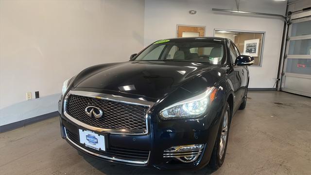 used 2018 INFINITI Q70 car, priced at $21,795