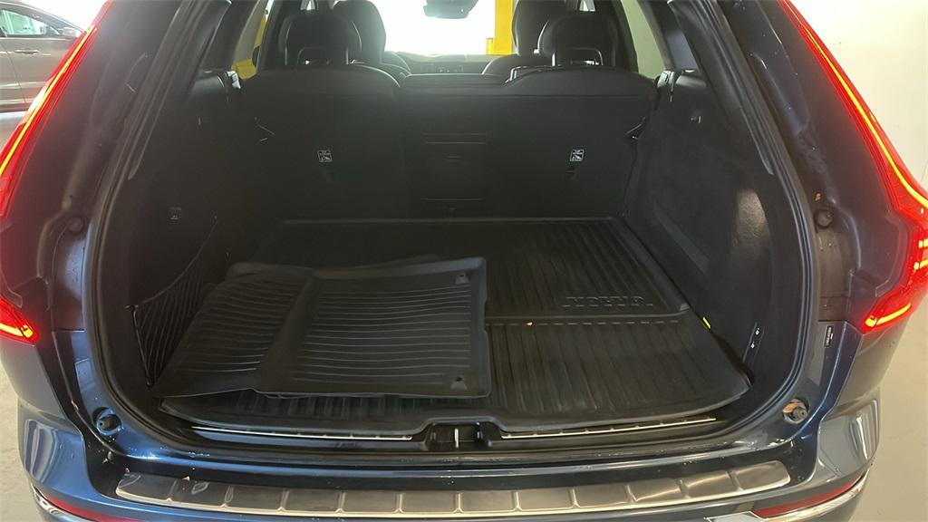 used 2019 Volvo XC60 Recharge Plug-In Hybrid car, priced at $25,495