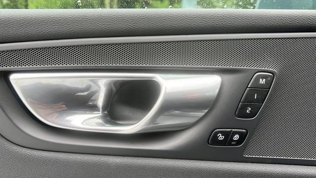used 2023 Volvo XC60 car, priced at $39,500