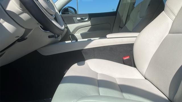 used 2022 Volvo XC60 car, priced at $32,000