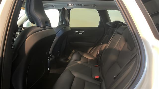 used 2019 Volvo XC60 car, priced at $26,922