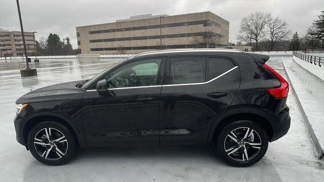 new 2025 Volvo XC40 car, priced at $44,595