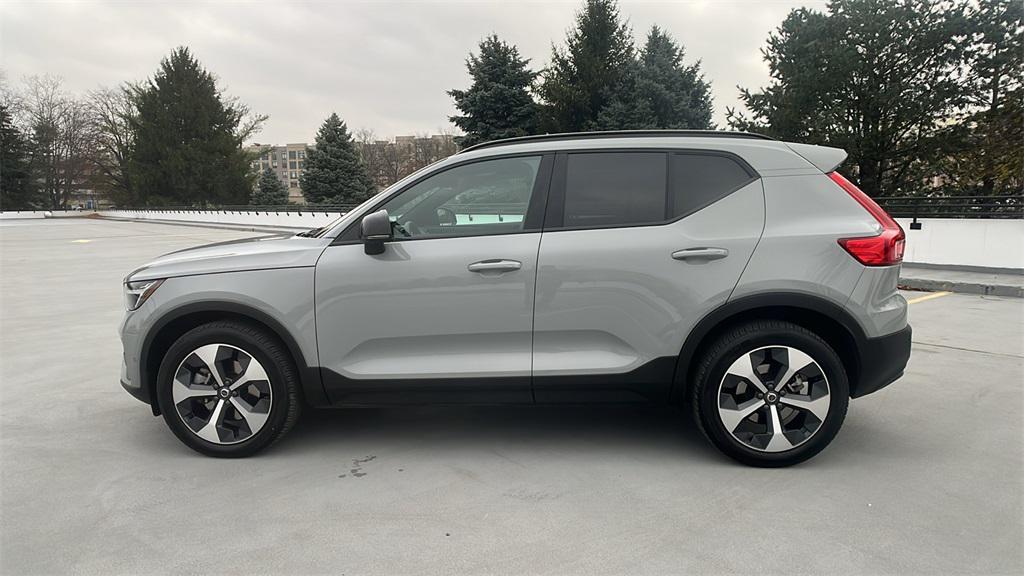 used 2025 Volvo XC40 car, priced at $36,647