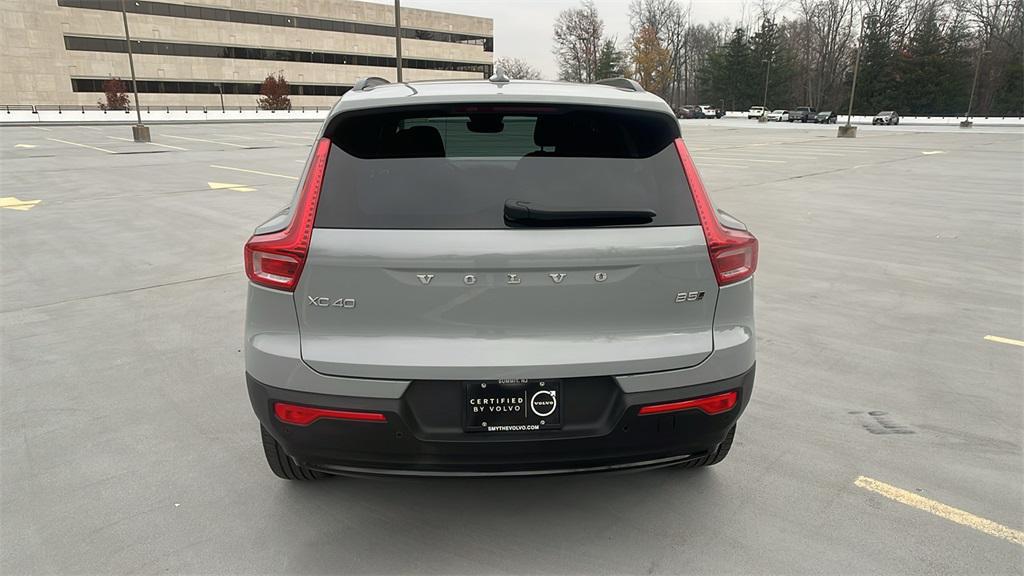 used 2025 Volvo XC40 car, priced at $36,647