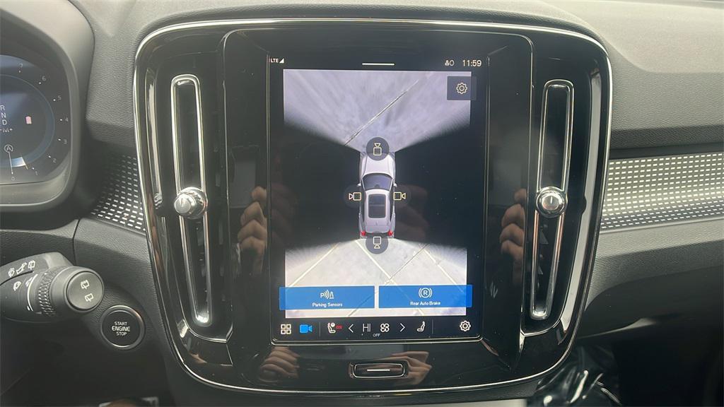 used 2025 Volvo XC40 car, priced at $36,647