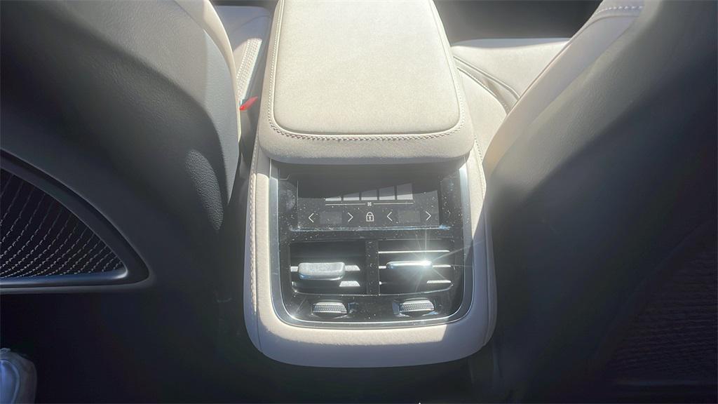 new 2026 Volvo XC90 car, priced at $68,450