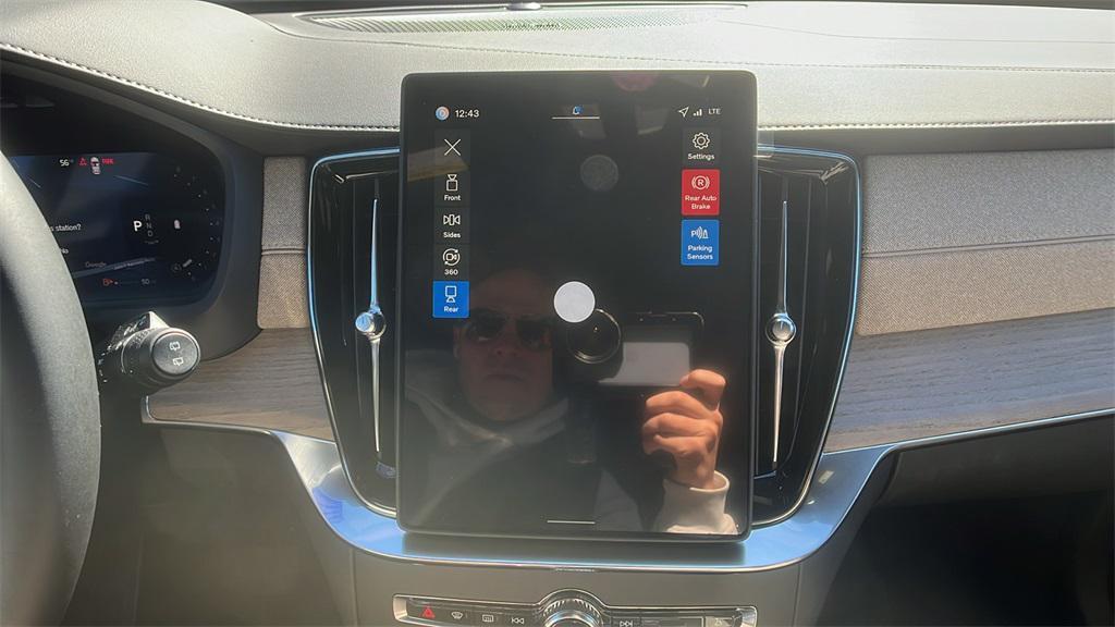 new 2026 Volvo XC90 car, priced at $68,450