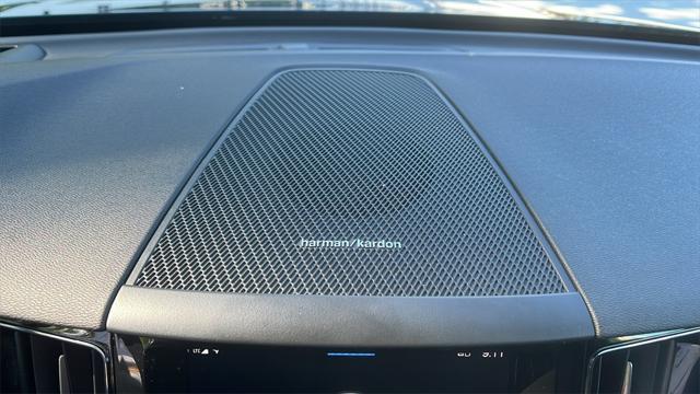 used 2022 Volvo XC60 Recharge Plug-In Hybrid car, priced at $42,295