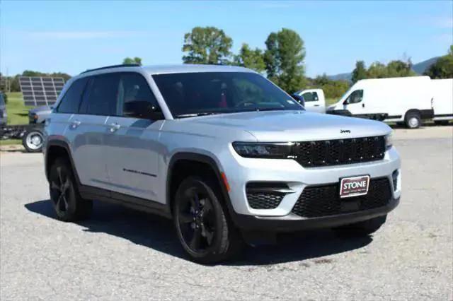 new 2024 Jeep Grand Cherokee car, priced at $49,670